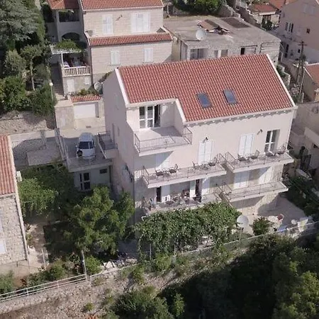 Begovi - One-bedroom Lilly Dubrovnik