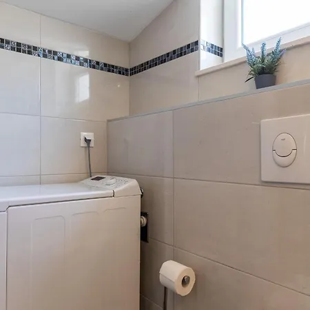 Apartment Begovi - One-bedroom Lilly *
