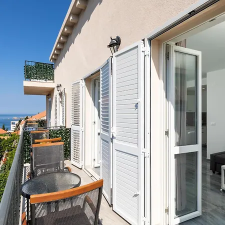 Begovi - One-bedroom Lilly Apartment *